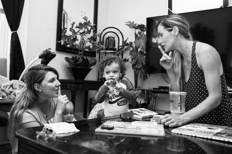 © Matilde Simas - Cary and her son Tristin, engage in play therapy during a speech session with a early intervention speech therapist.
