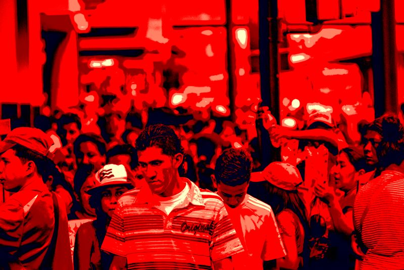 © iLa Coronel - Image from the habitantes del Caos(la bahia) photography project