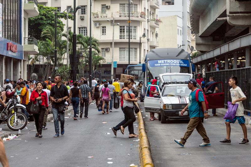 © iLa Coronel - Image from the habitantes del Caos(la bahia) photography project