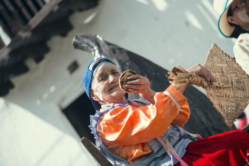 © iLa Coronel - Image from the El carnaval de SIGSIG photography project