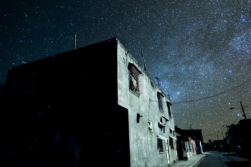 © iLa Coronel - Image from the Estrellas perdidas photography project