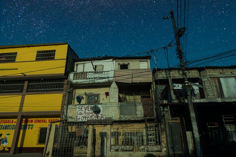 © iLa Coronel - Image from the Estrellas perdidas photography project