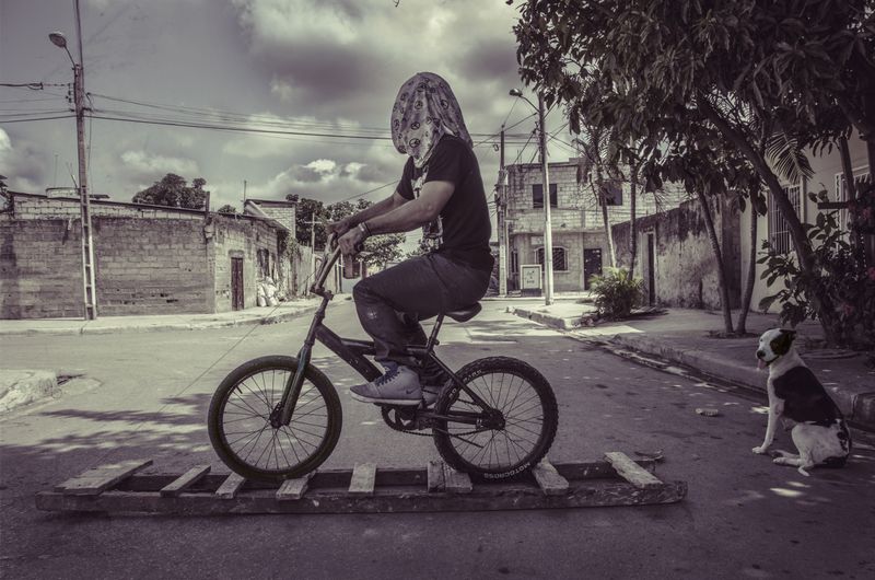 © iLa Coronel - Image from the Estrellas perdidas photography project