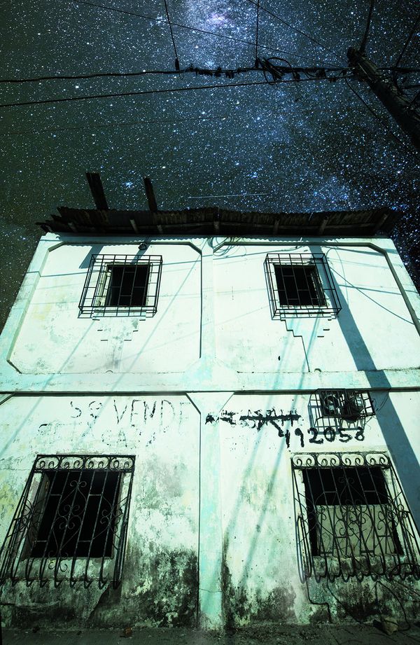 © iLa Coronel - Image from the Estrellas perdidas photography project