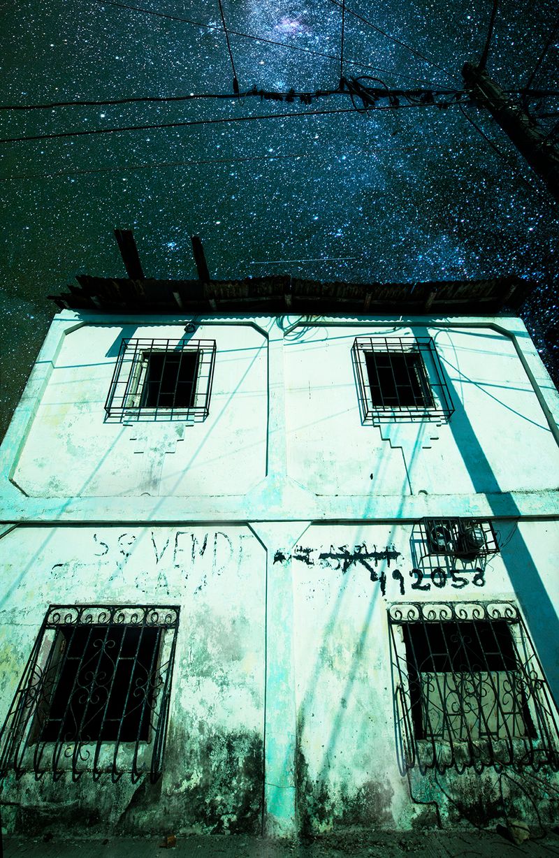 © iLa Coronel - Image from the Estrellas perdidas photography project