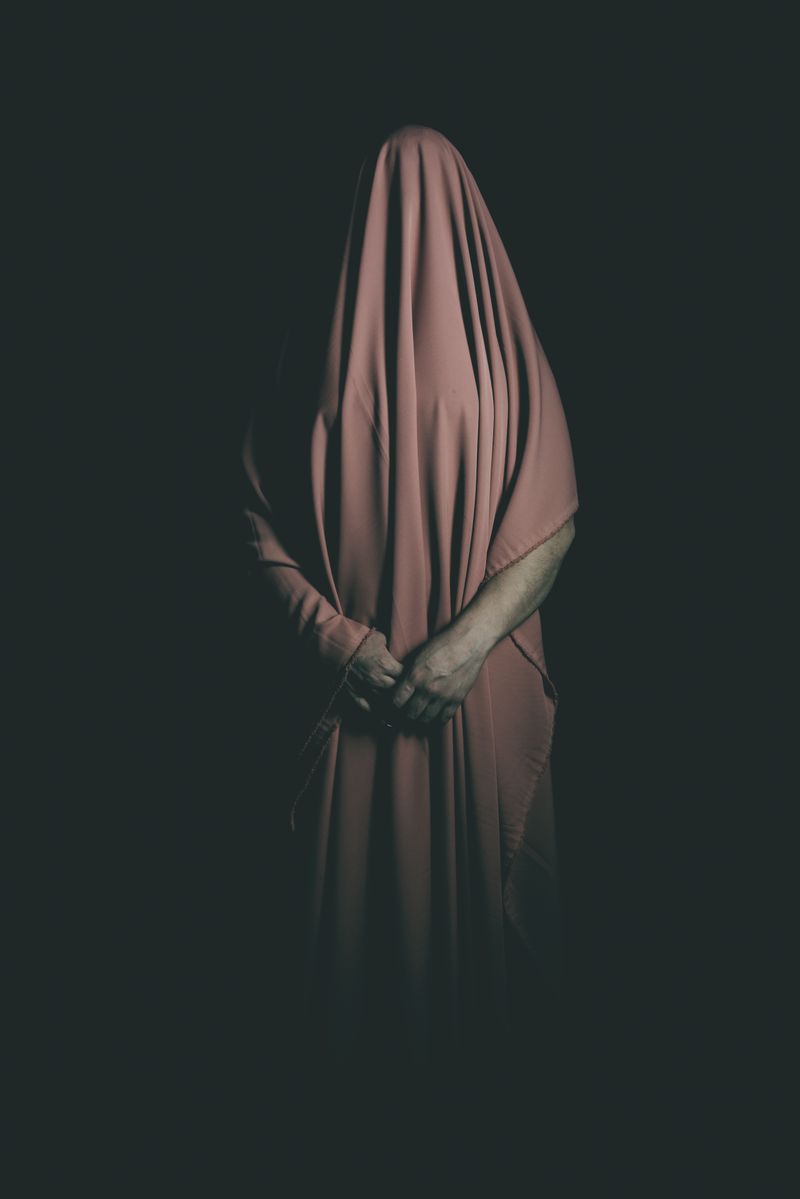 © iLa Coronel - Image from the Miedos y poesía (mil retratos) photography project