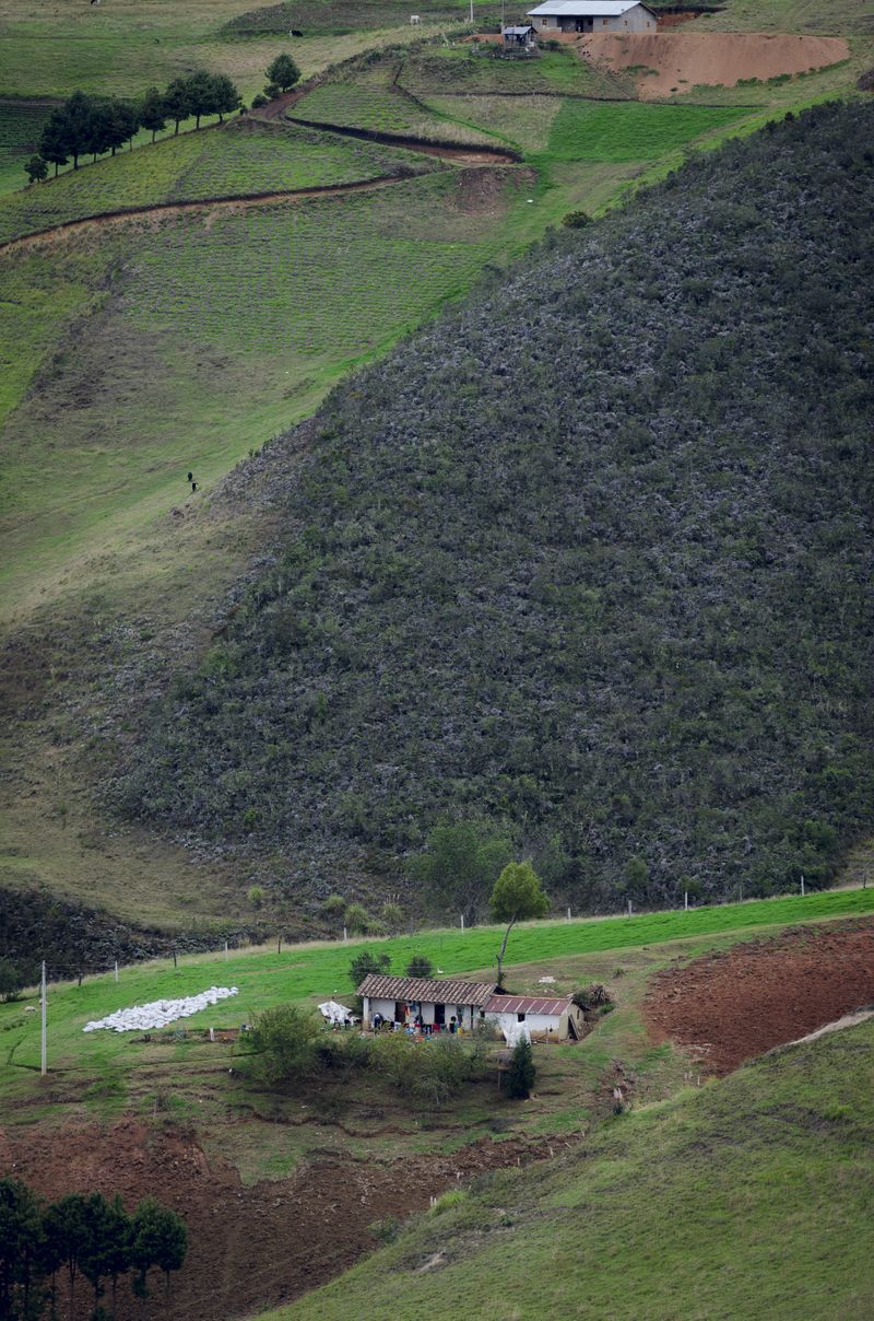 © iLa Coronel - Image from the Sarar´s Sucos photography project