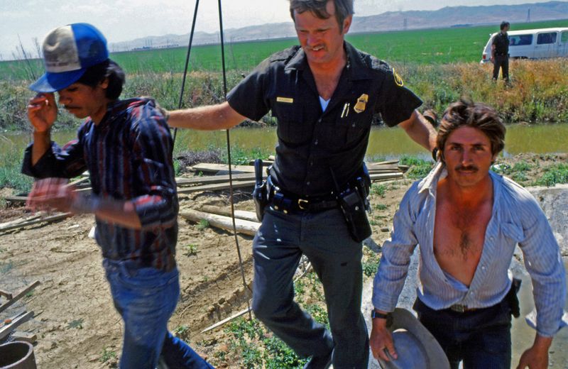 © Richard Street - Image from the Knife Fight City and the Kingdom of Dust photography project