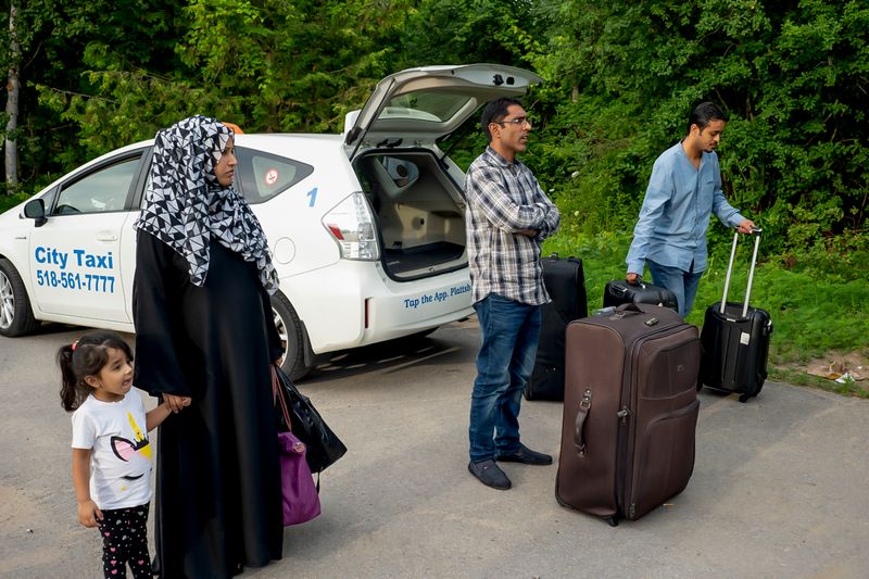 © Ruth Kaplan - Image from the The Theater of Roxham Road photography project