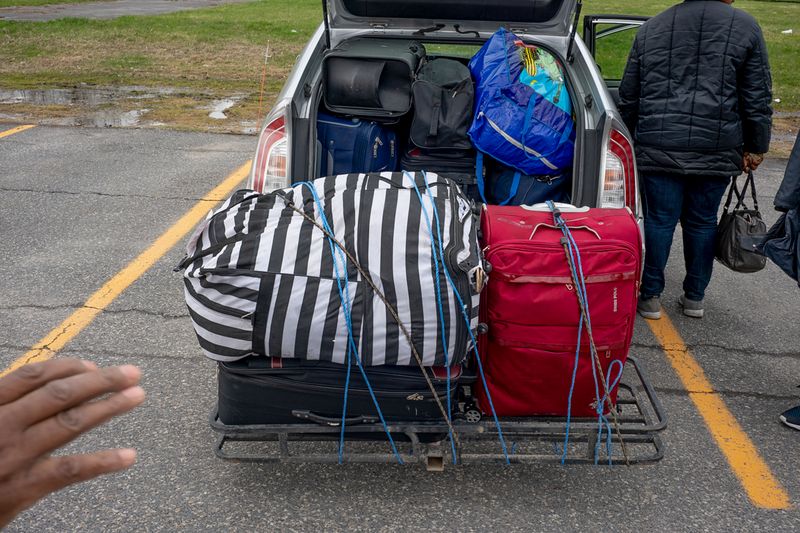 © Ruth Kaplan - Image from the The Theater of Roxham Road photography project