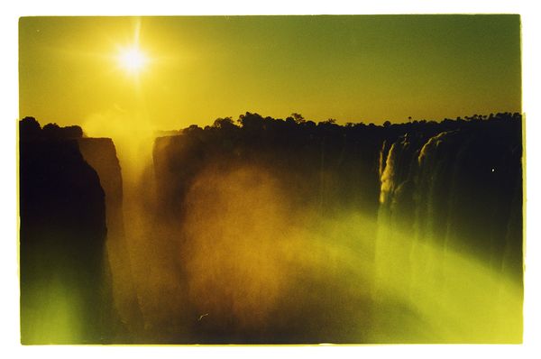 © Chloé Nicosia - Image from the ONE HUNDRED TRILLION DOLLARS photography project