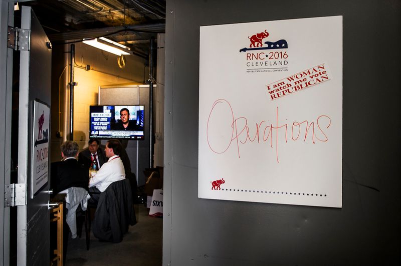 © Dina Litovsky - Image from the Republican National Convention photography project