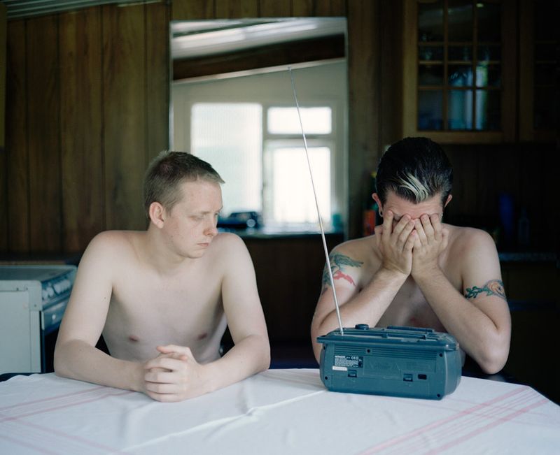© Laura Pannack - Image from the YBN - Young British naturists photography project