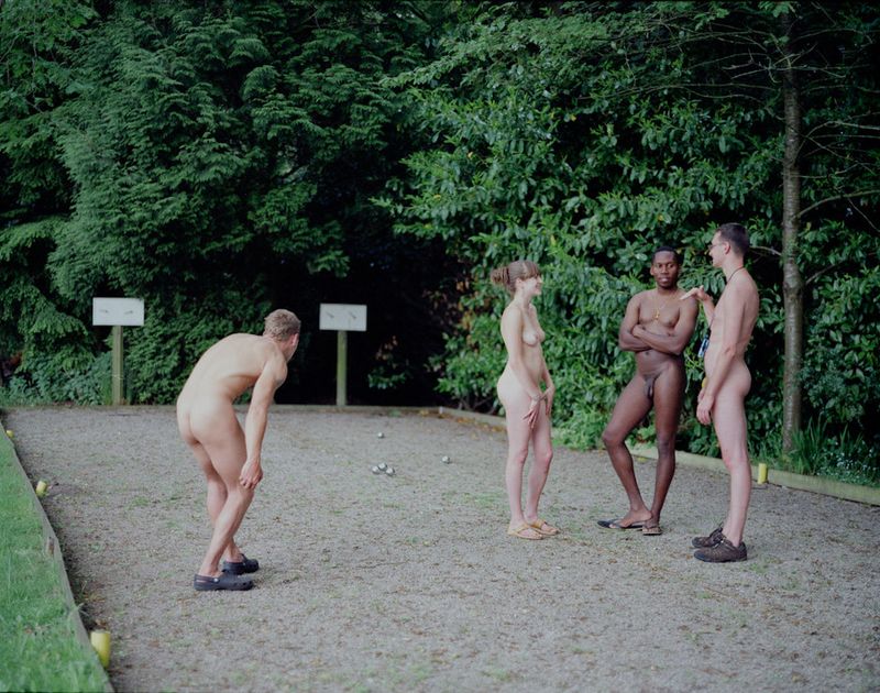 © Laura Pannack - Boules from the series YBN