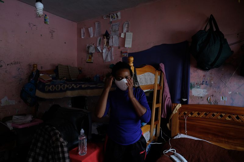 © Wara Vargas Lara - Image from the Quarantine in the dark photography project