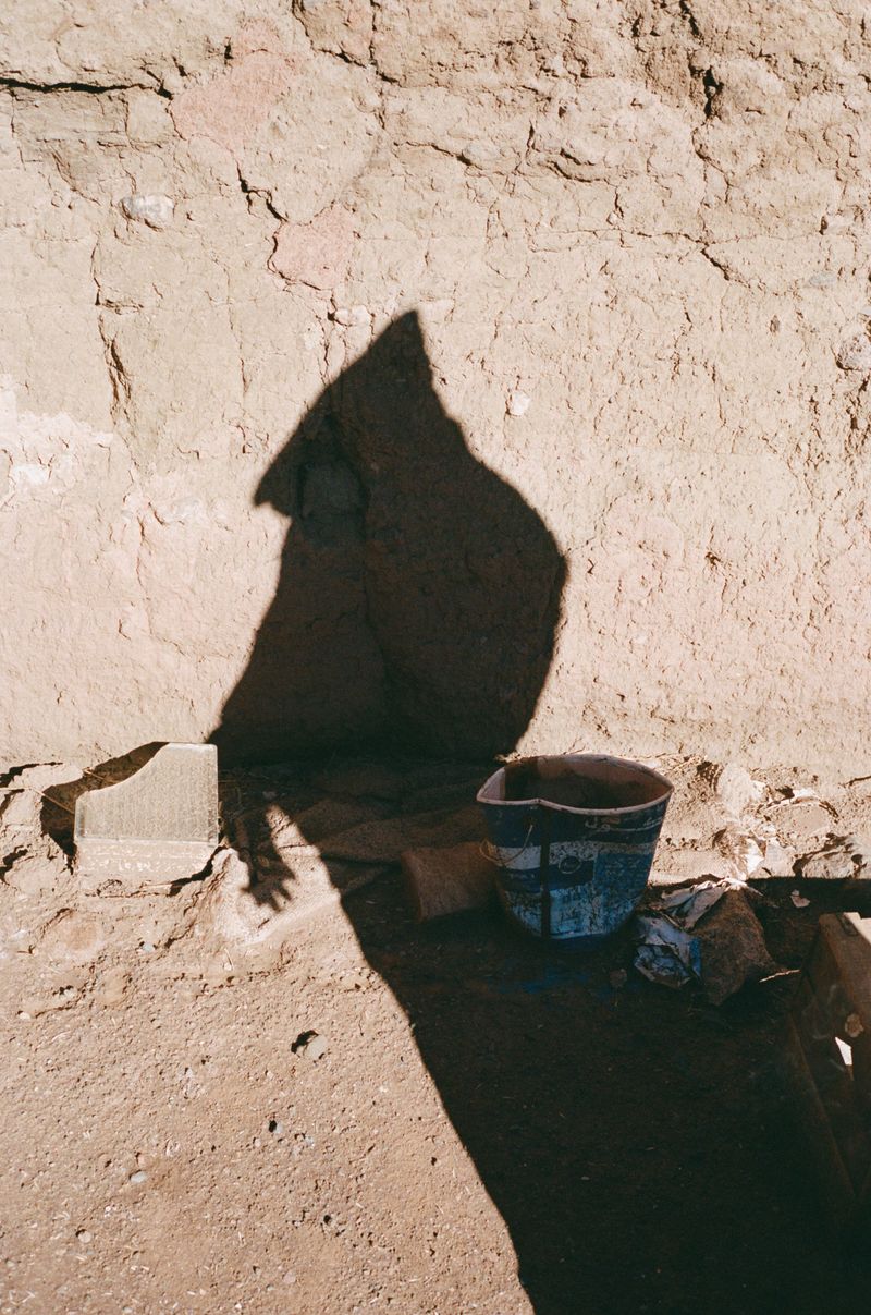 © Daniel Guix - Mostafa's shadow