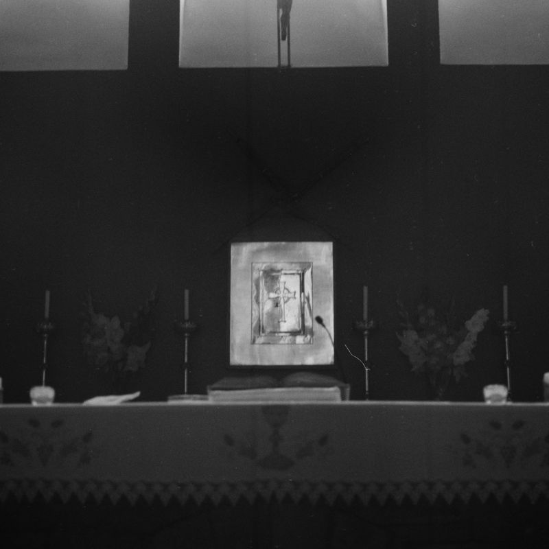 © Emily O'Connell - at the alter - August 2023