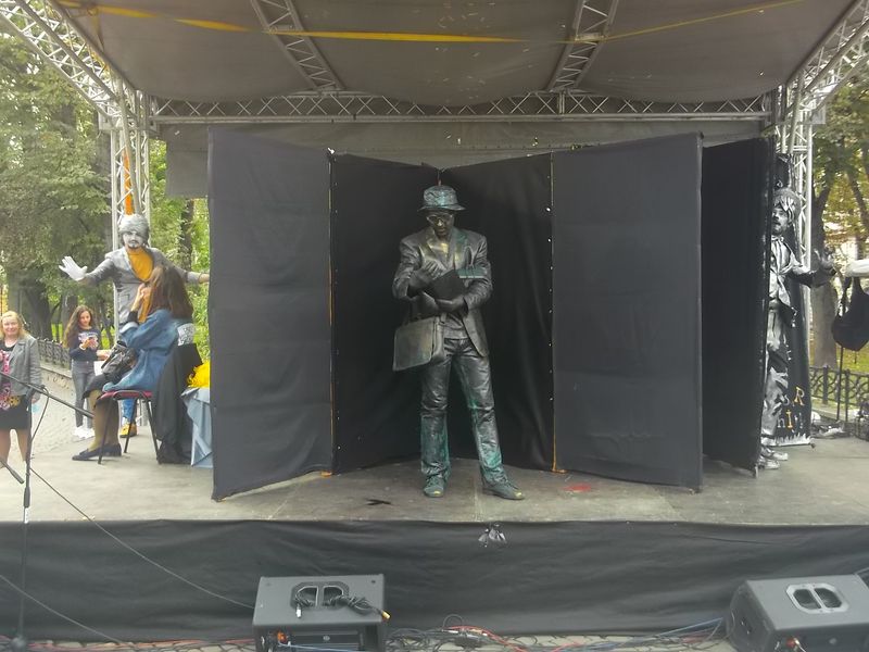 © Andrei  Kolyaskin - Living  scuptures  on  the  Independence  Day  in  Ivano - Frankivsk  City , Ukraine .