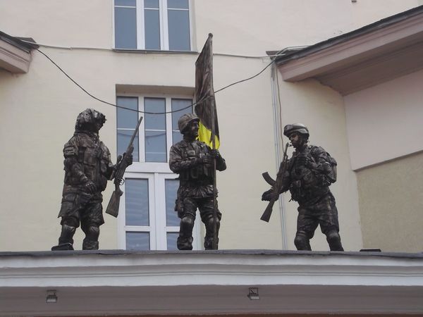© Andrei  Kolyaskin - Living  scuptures  on  the  Independence  Day  in  Ivano - Frankivsk  City , Ukraine .