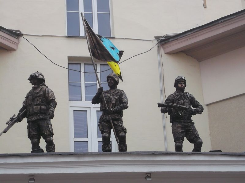 © Andrei  Kolyaskin - Living  scuptures  on  the  Independence  Day  in  Ivano - Frankivsk  City , Ukraine .