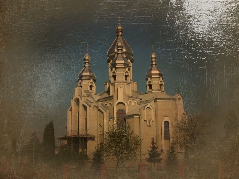 © Andrei  Kolyaskin - Orhhodox  Temple  of  modern  construction  in  town  Drogobych  of  Lviv  region , Ukraine .