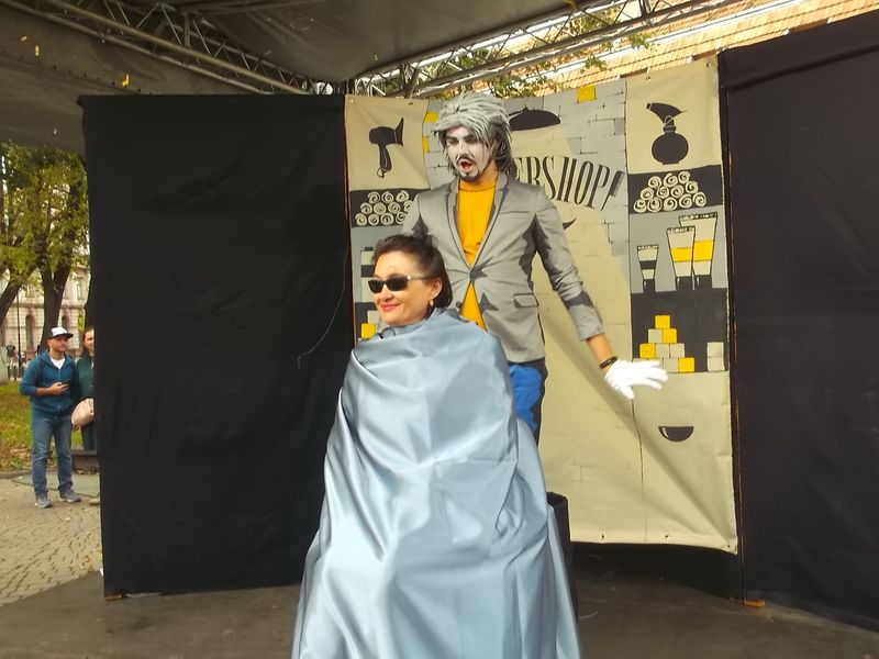 © Andrei  Kolyaskin - Living  sculptures  show  on  the  central  part  of  Ivano - Frankivsk  City , Ukraine .