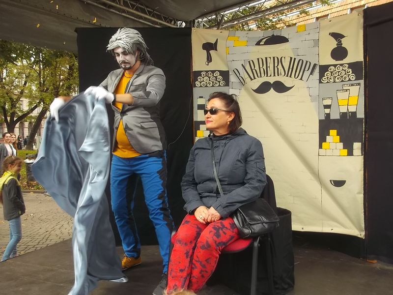 © Andrei  Kolyaskin - Living  sculptures  show  on  the  central  part  of  Ivano - Frankivsk  City , Ukraine .