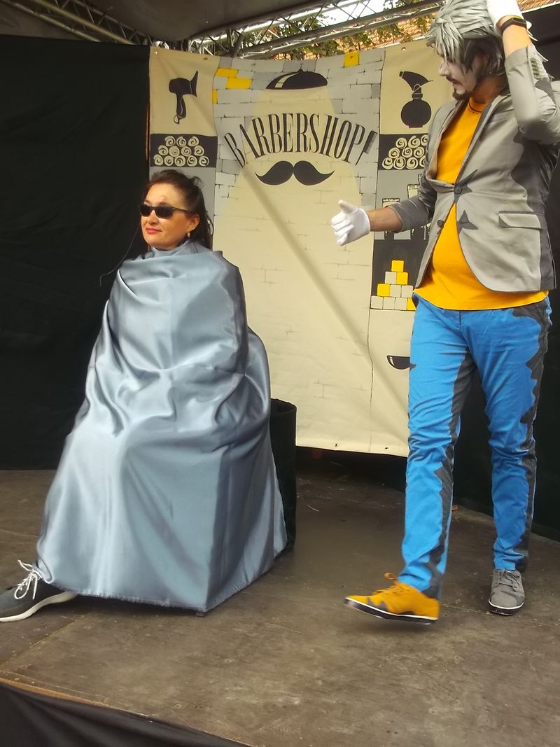 © Andrei  Kolyaskin - Living  sculptures  show  on  the  central  part  of  Ivano - Frankivsk  City , Ukraine .