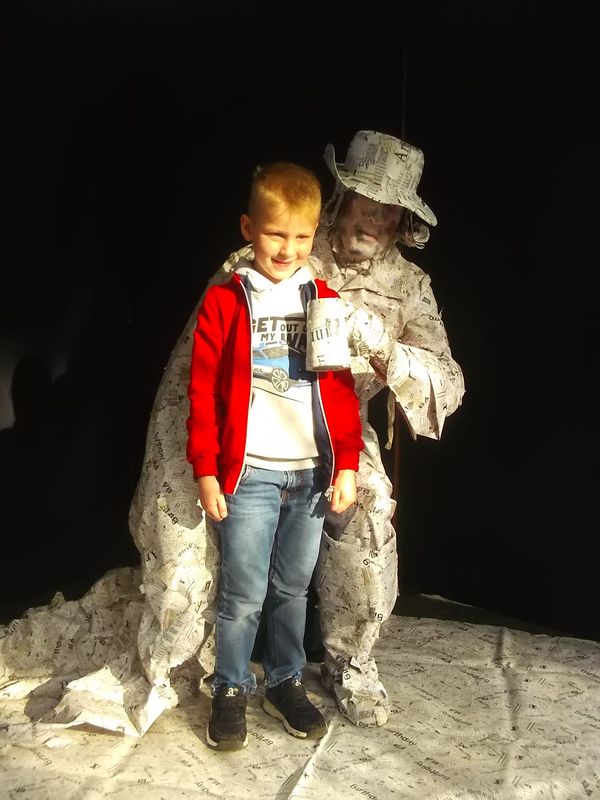 © Andrei  Kolyaskin - Living  sculptures  show  on  the  central  part  of  Ivano - Frankivsk  City , Ukraine .