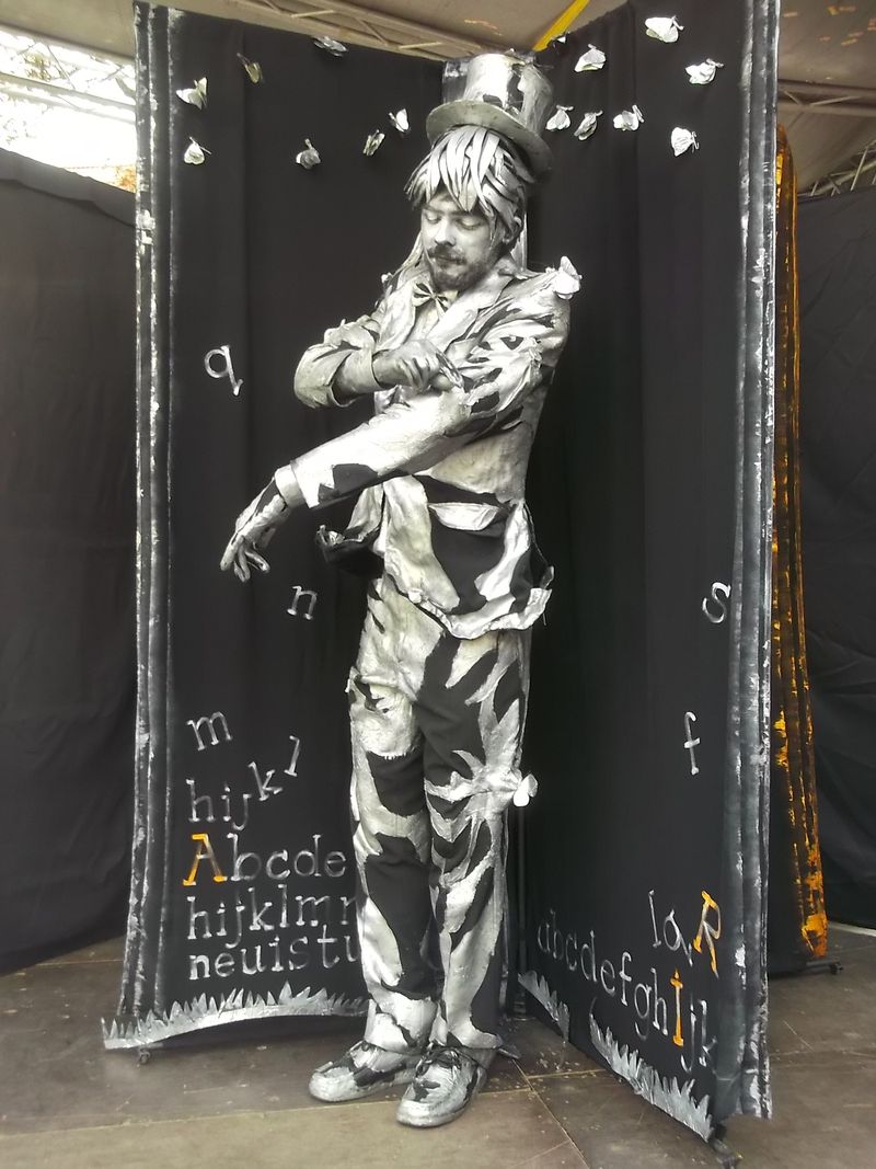 © Andrei  Kolyaskin - Living  sculptures  show  on  the  central  part  of  Ivano - Frankivsk  City , Ukraine .