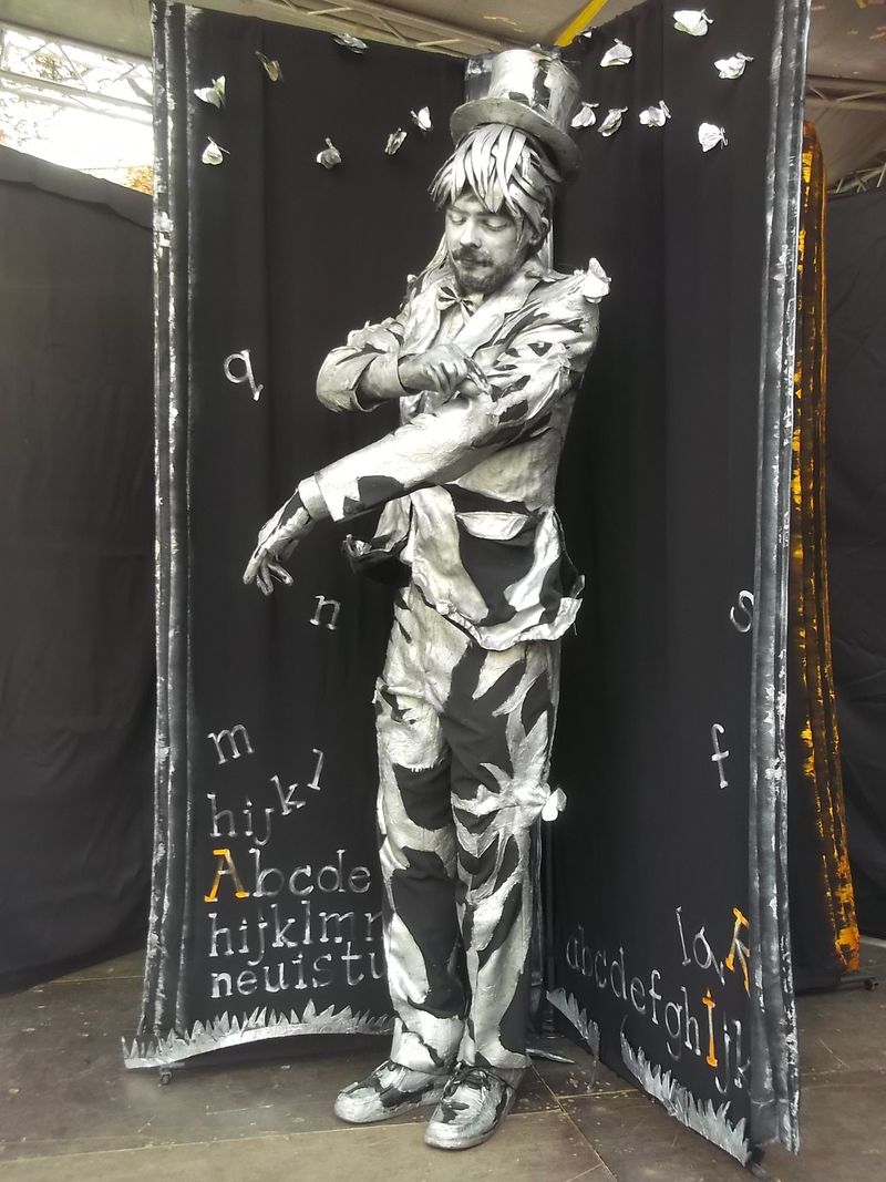 © Andrei  Kolyaskin - Living  sculptures  show  on  the  central  part  of  Ivano - Frankivsk  City , Ukraine .