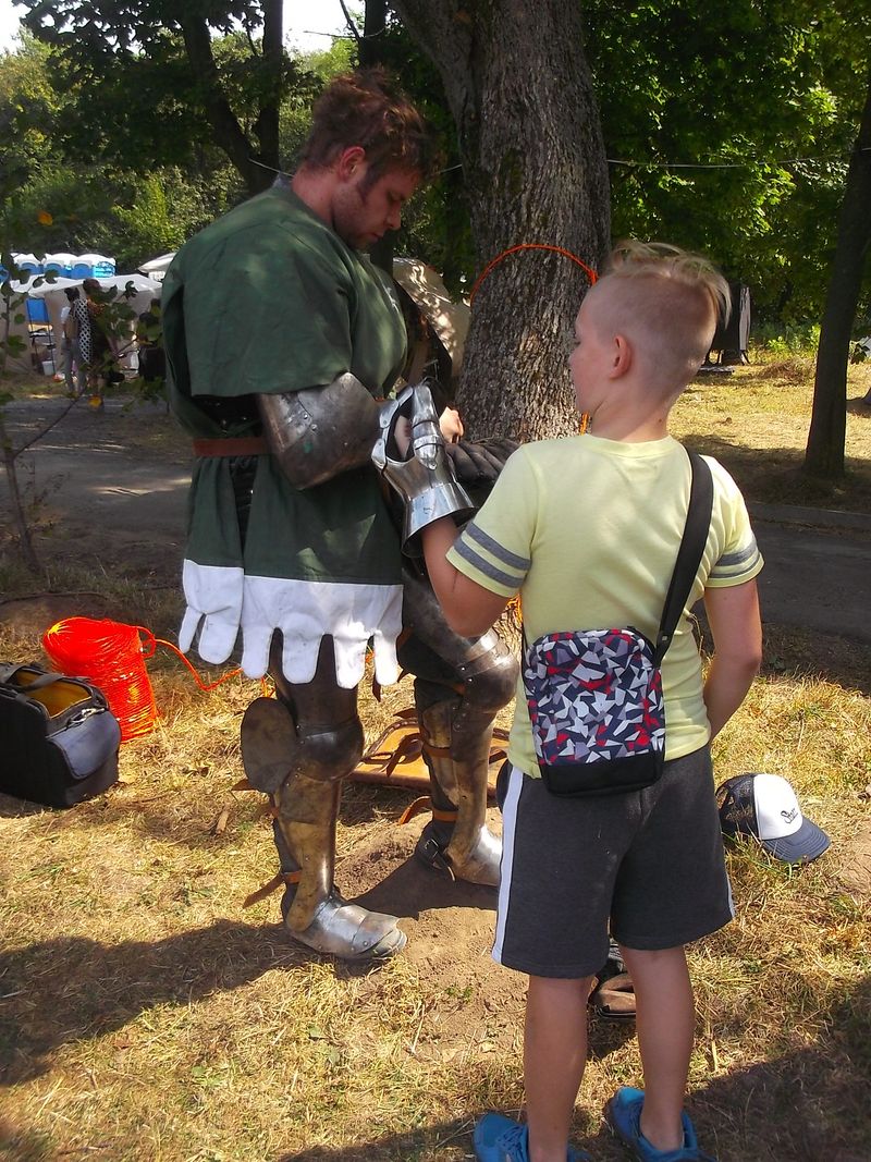 © Andrei  Kolyaskin - Image from the Festival  Galician  Chivalry  in  Galych  6 photography project