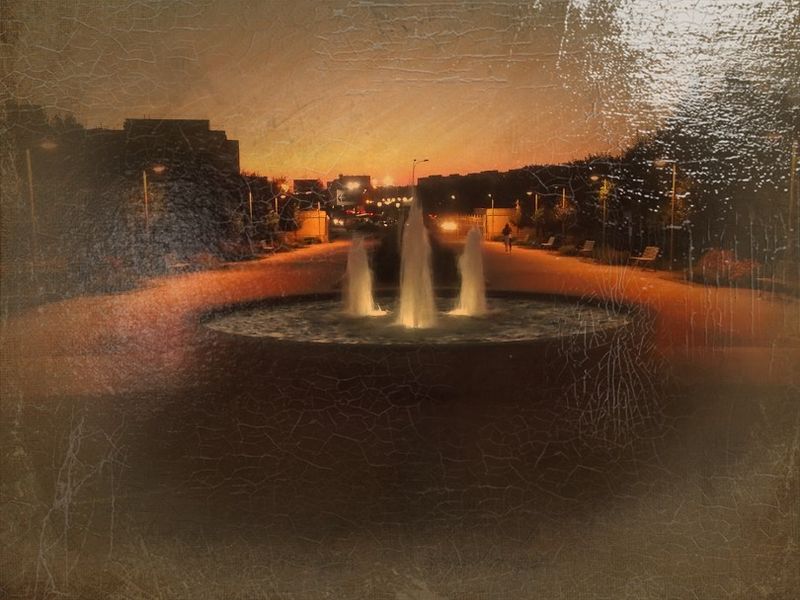 © Andrei  Kolyaskin - Image from the Ukrainian  Kyiv  Temple  in  oil  painting  1 photography project