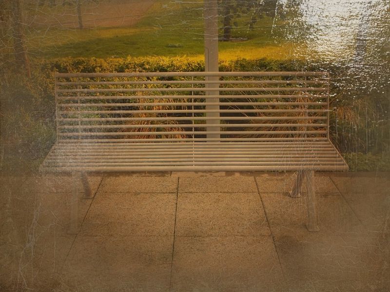 © Andrei  Kolyaskin - Image from the Ukrainian  Kyiv  Temple  in  oil  painting  1 photography project