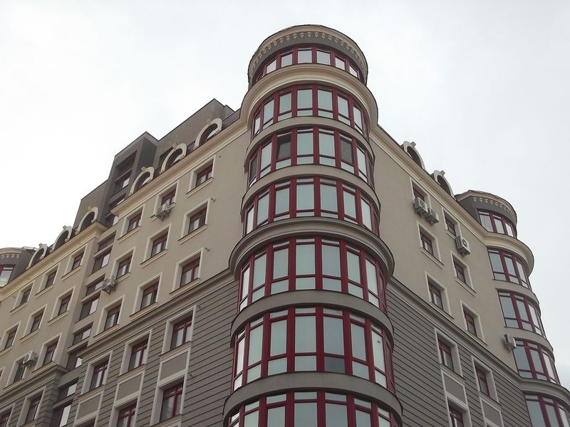 © Andrei  Kolyaskin - New  house  of  modern  construction  in  Ivano - Frankivsk  City , Ukraine .