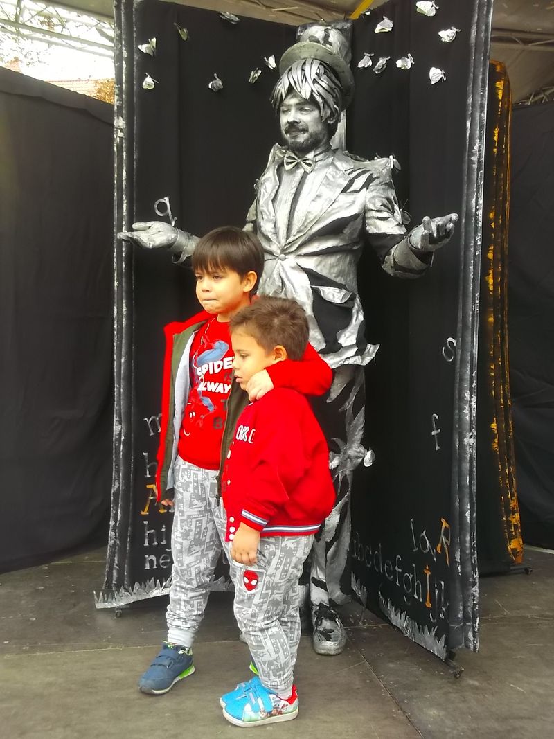 © Andrei  Kolyaskin - Living  sculptures  show  on  the  central  part  of  Ivano - Frankivsk  City , Ukraine .