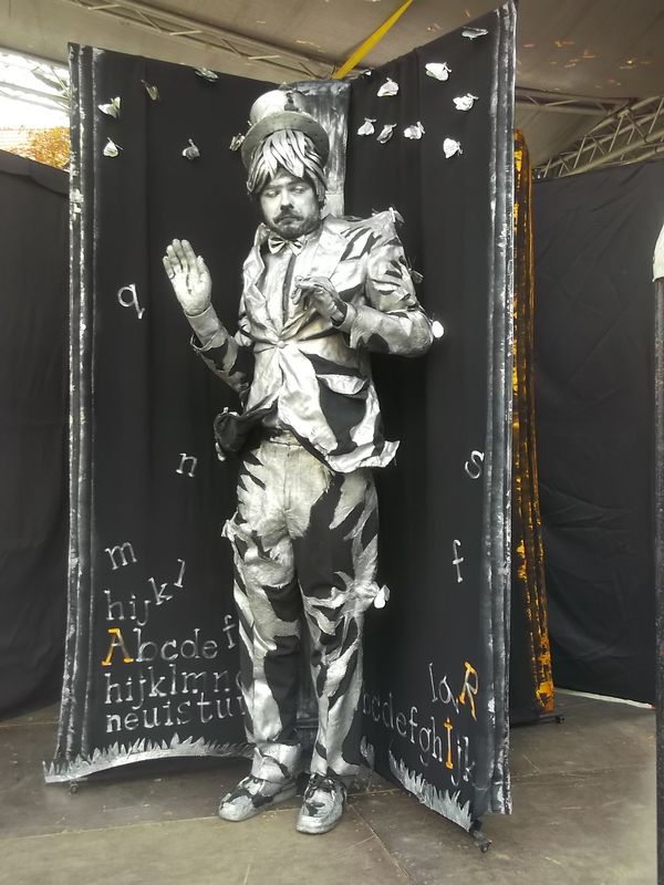 © Andrei  Kolyaskin - Living  sculptures  show  on  the  central  part  of  Ivano - Frankivsk  City , Ukraine .