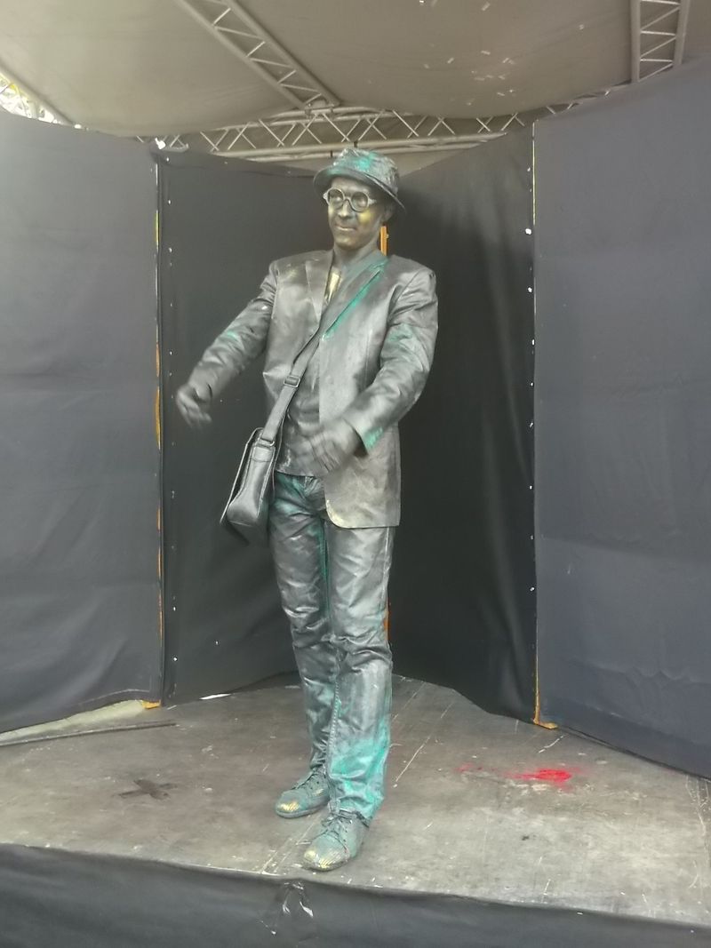 © Andrei  Kolyaskin - Living  sculptures  show  on  the  central  part  of  Ivano - Frankivsk  City , Ukraine .