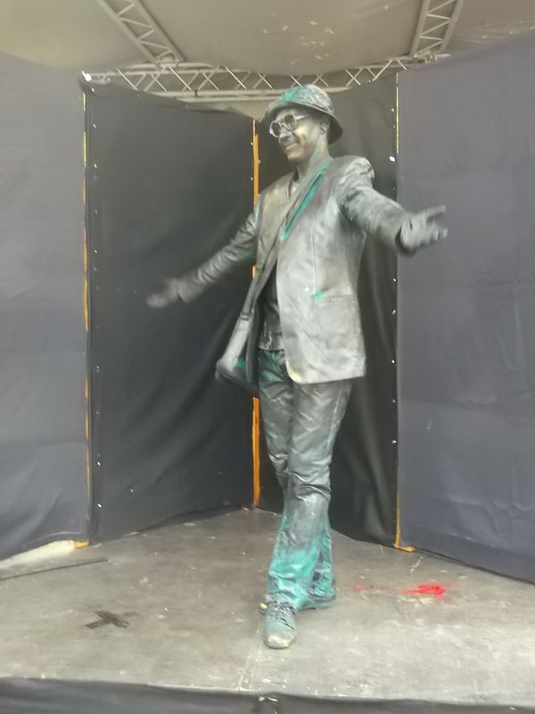 © Andrei  Kolyaskin - Living  sculptures  show  on  the  central   part  of  Ivano - Frankivsk  City , Ukraine .