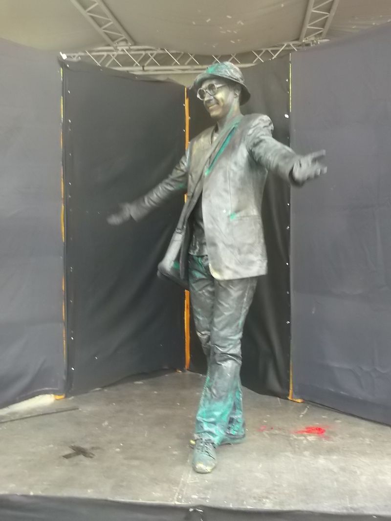 © Andrei  Kolyaskin - Living  sculptures  show  on  the  central   part  of  Ivano - Frankivsk  City , Ukraine .