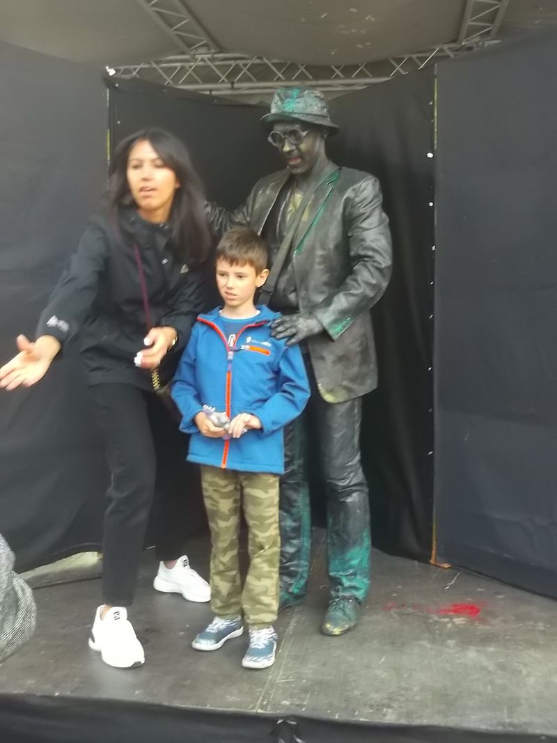 © Andrei  Kolyaskin - Living  sculptures  show  on  the  central   part  of  Ivano - Frankivsk  City , Ukraine .