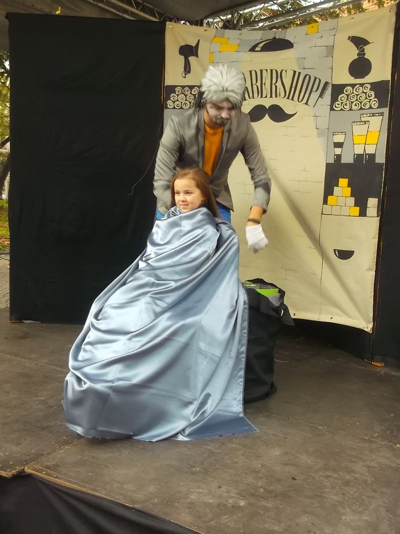 © Andrei  Kolyaskin - Living  sculptures  show  on  the  central   part  of  Ivano - Frankivsk  City , Ukraine .