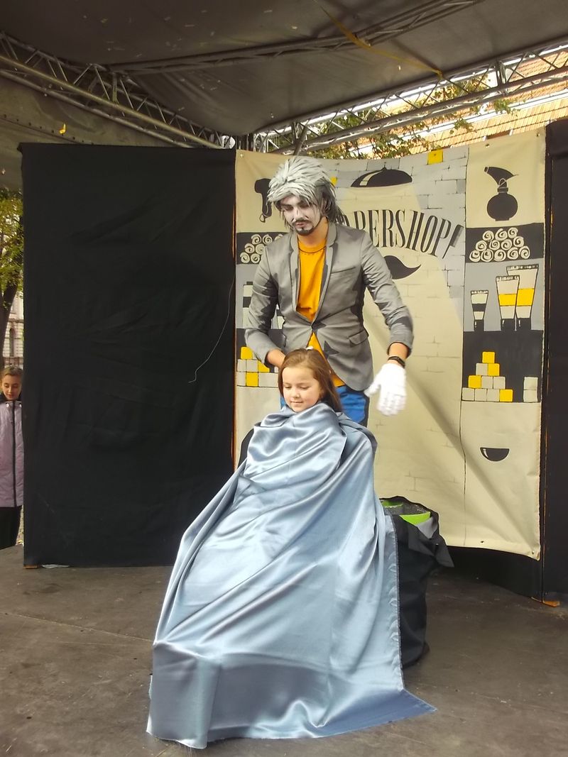 © Andrei  Kolyaskin - Living  sculptures  show  on  the  central   part  of  Ivano - Frankivsk  City , Ukraine .