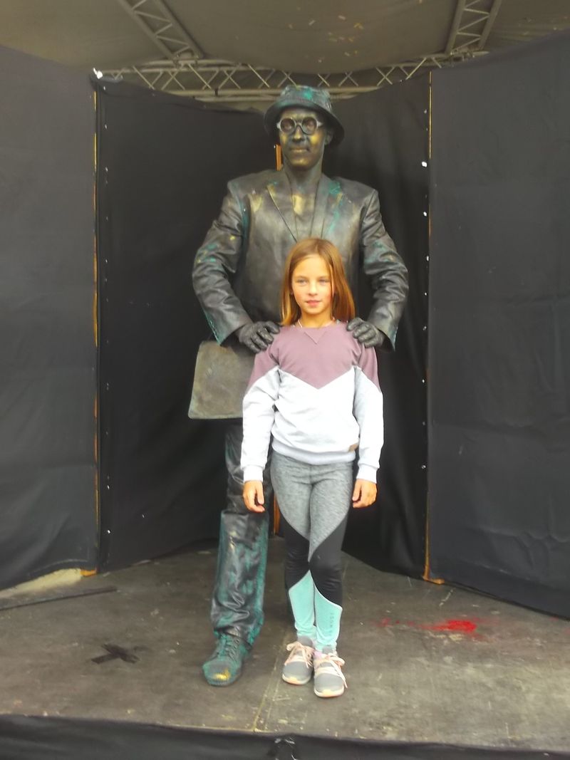 © Andrei  Kolyaskin - Living  sculptures  show  on  the  central  part  of  Ivano - Frankivsk  City , Ukraine .