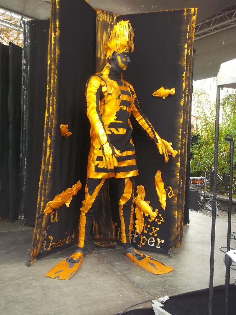 © Andrei  Kolyaskin - Living  sculptures  show  on  the  central  part  of  Ivano - Frankivsk  City , Ukraine .