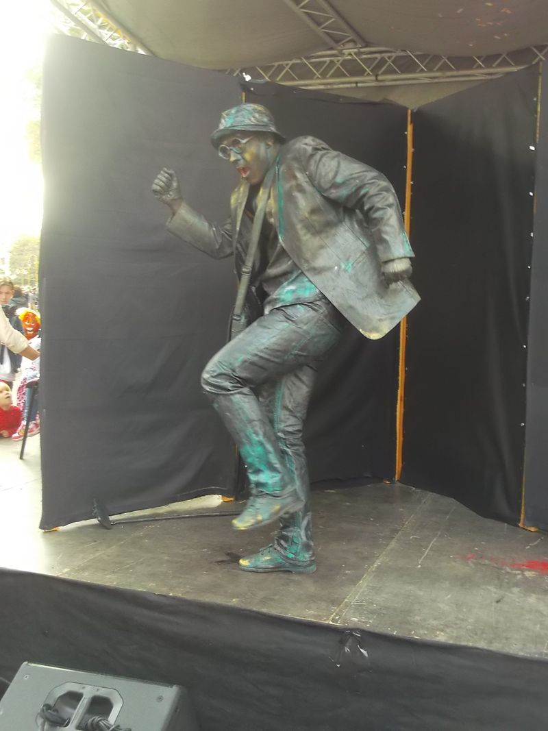 © Andrei  Kolyaskin - Living  sculptures  show  on  the  central  part  of  Ivano - Frankivsk  City , Ukraine .