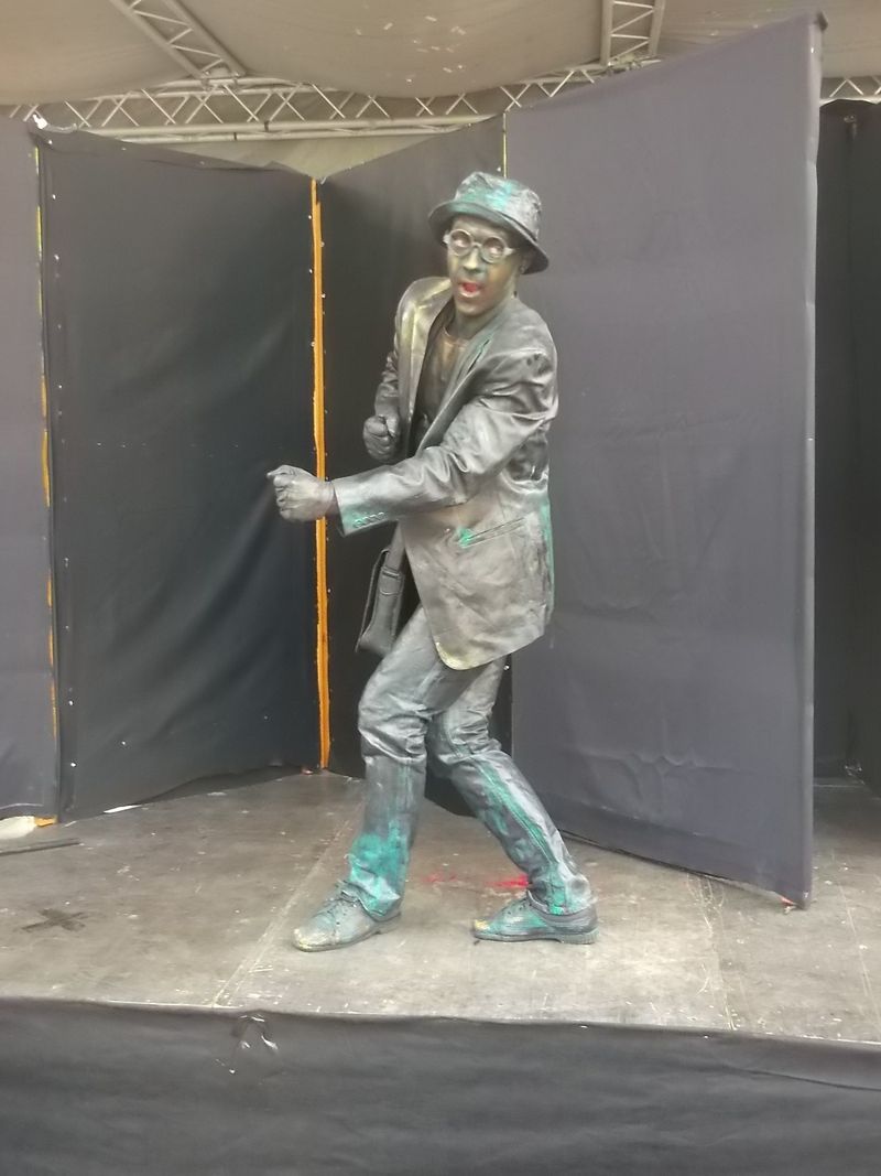 © Andrei  Kolyaskin - Living  sculptures  show  on  the  central  part  of  Ivano - Frankivsk  City , Ukraine .