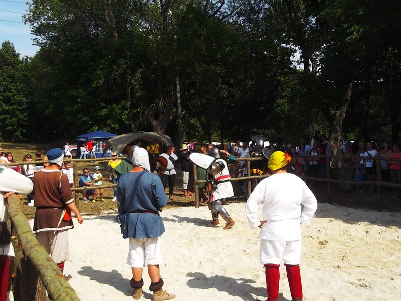 © Andrei  Kolyaskin - Image from the Festival  Galician  Chivalry  in  Galych  17 photography project