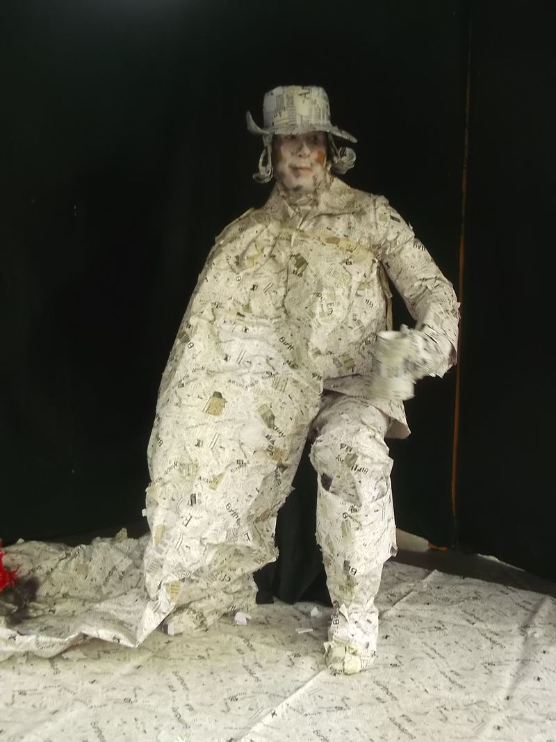 © Andrei  Kolyaskin - Living  sculptures  show  on  the  central  part  of  Ivano - Frankivsk  City , Ukraine .