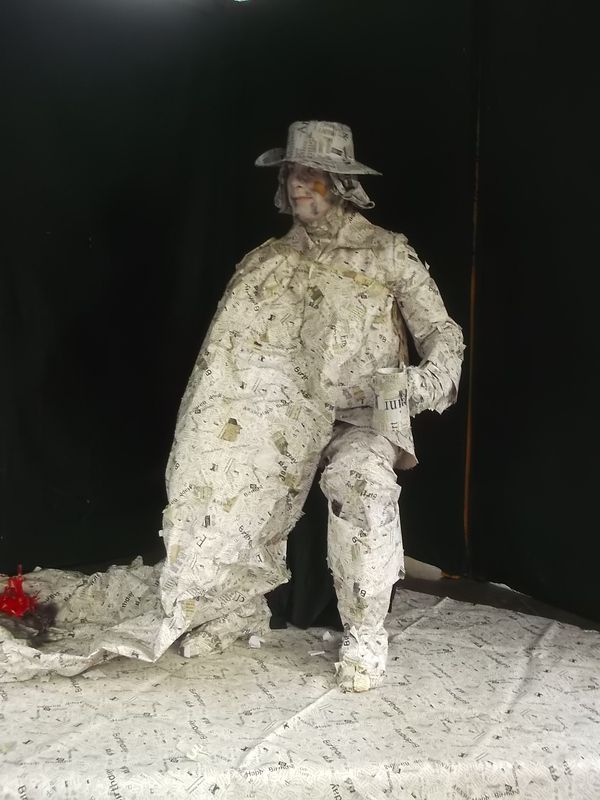 © Andrei  Kolyaskin - Living  sculptures  show  on  the  central  part  of  Ivano - Frankivsk  City , Ukraine .